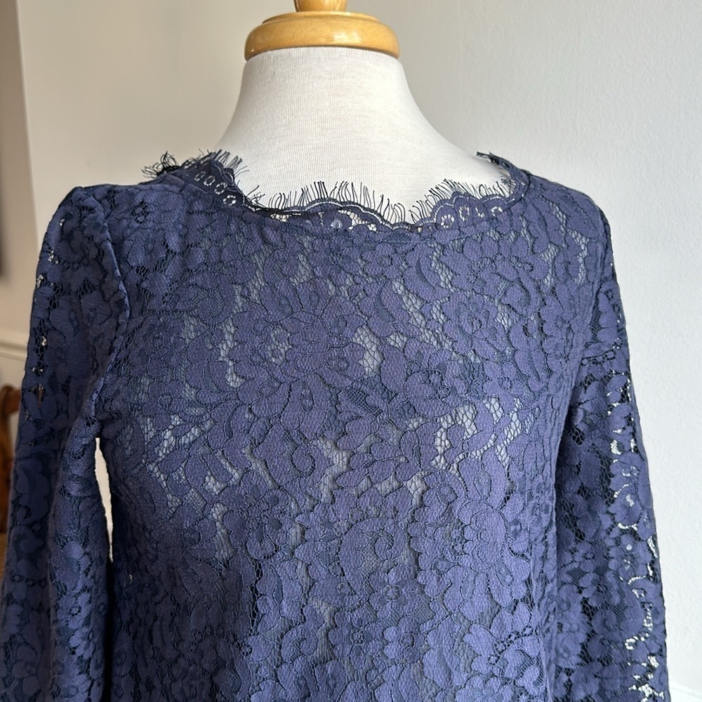 Joie Portia Lace Overlay Navy Blue Shift Dress small EUC - Picture 3 of 7